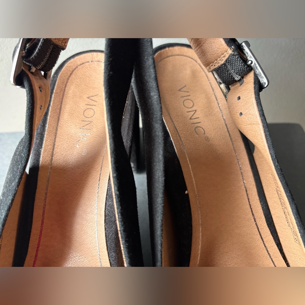 Vionic Nareen Suede Slingback Black Heels ~ Size 11 - Picture 7 of 9